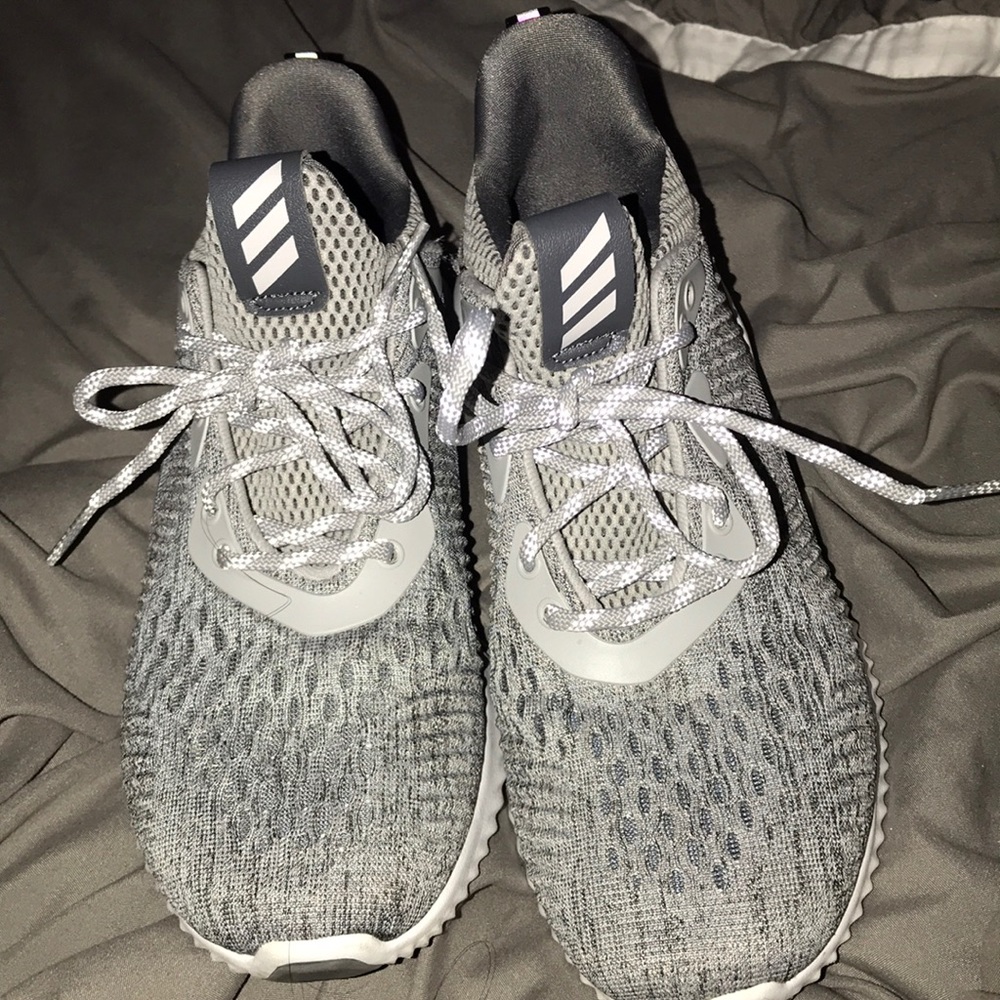 Adidas Alpha Bounce